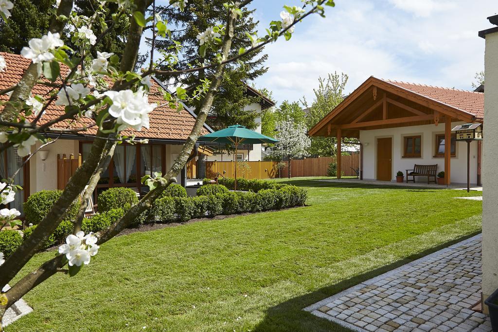 Landhaus Theresa Бад-Тольц Номер фото