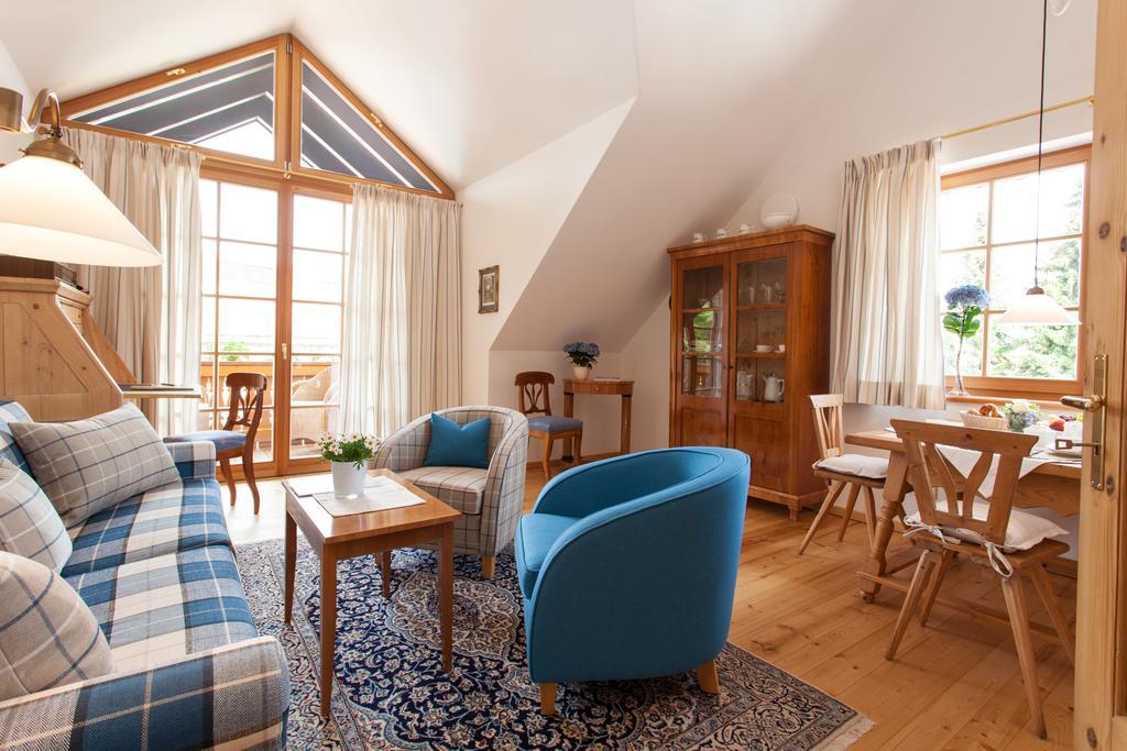 Landhaus Theresa Бад-Тольц Номер фото
